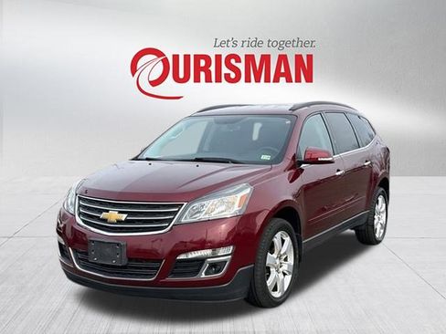 Used 2016 Chevrolet Traverse LT w/ Style and Technology Package image 5