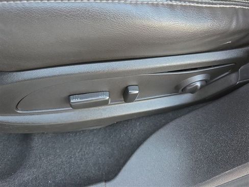 Certified 2016 GMC Acadia SLT w/ Open Road Package image 14