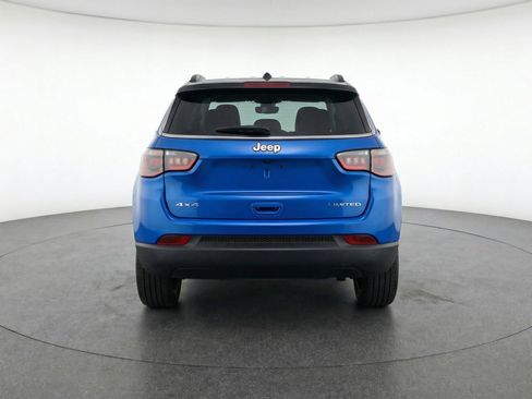 Used 2025 Jeep Compass Limited AWD/4WD image 7