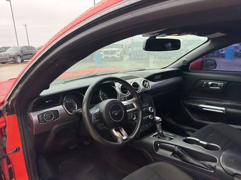 Used 2016 Ford Mustang GT RWD image 11