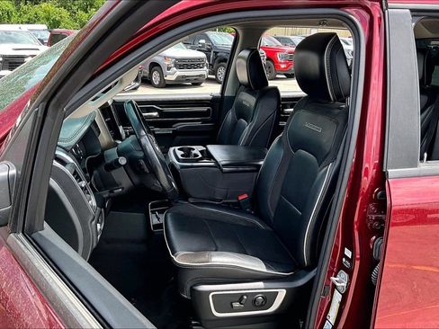 Used 2022 RAM 1500 Laramie RWD image 21