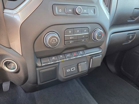 Used 2025 Chevrolet Silverado 1500 Custom w/ Turbomax Blackout Package image 25