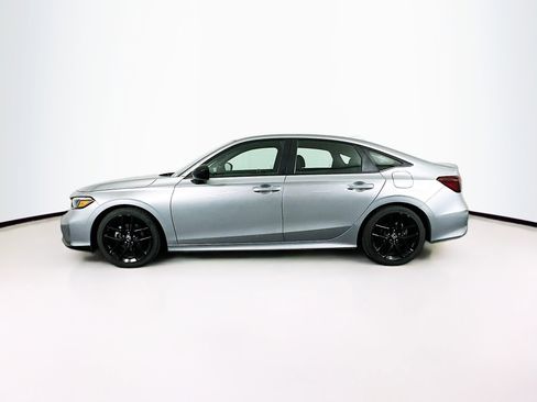 Used 2025 Honda Civic Sport image 4