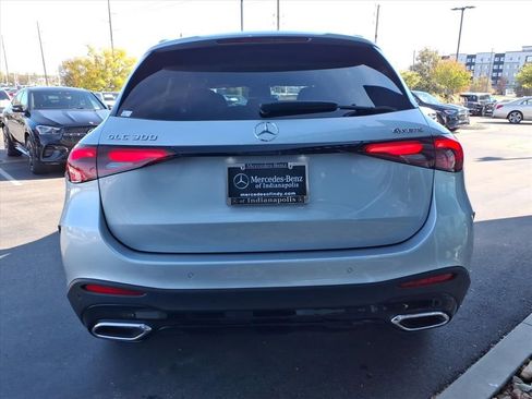 Certified 2026 Mercedes-Benz GLC 300 4MATIC image 5