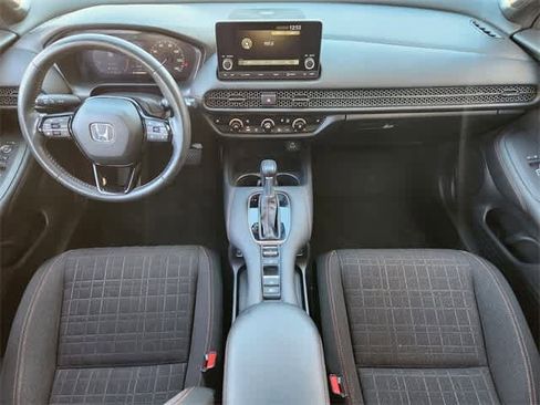 Used 2023 Honda HR-V Sport image 10
