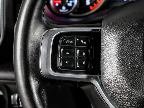 Used 2022 RAM 2500 Laramie w/ Night Edition AWD/4WD image 17