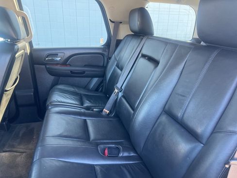 Used 2012 Chevrolet Tahoe LT w/ Luxury Package image 12