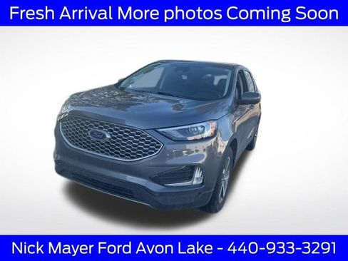 Used 2024 Ford Edge SEL w/ Convenience Package image 9