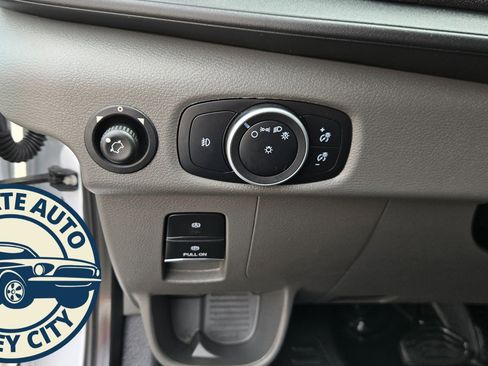 Used 2023 Ford Transit 250 Low Roof w/ Exterior Upgrade Package image 15