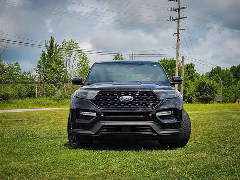 Used 2022 Ford Explorer ST w/ Equipment Group 401A AWD/4WD image 8