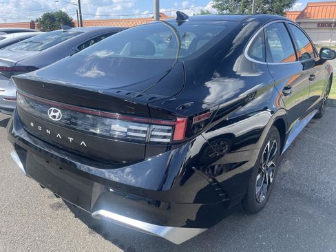 Used 2024 Hyundai Sonata SEL FWD image 6