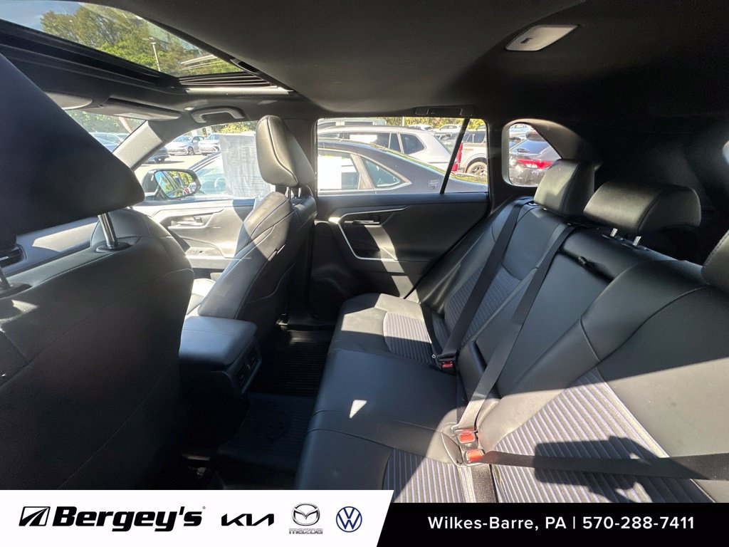 Used 2024 Toyota RAV4 XSE w/ Weather Package AWD/4WD image 10