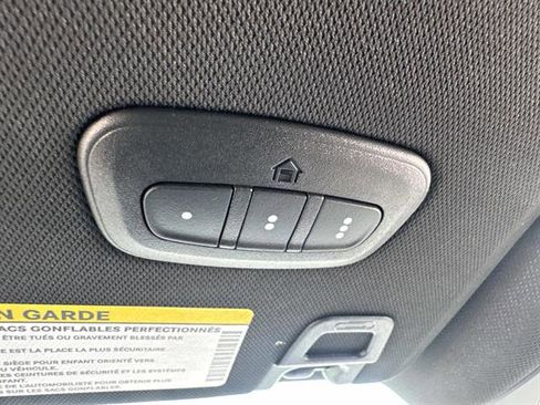 Used 2025 Jeep Grand Cherokee L Limited w/ Black Appearance Package AWD/4WD image 42