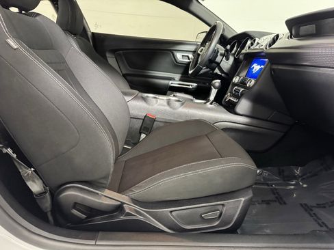 Used 2020 Ford Mustang EcoBoost w/ 2.3L High Performance Package image 28