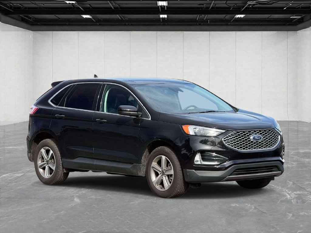 Used 2023 Ford Edge SEL w/ Convenience Package AWD/4WD image 3