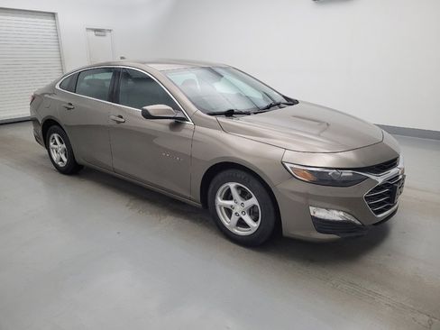 Used 2020 Chevrolet Malibu LT FWD image 11