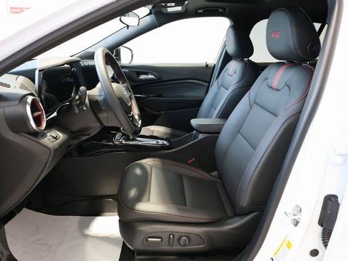 New 2026 Chevrolet Trax RS w/ Sunroof Package image 11