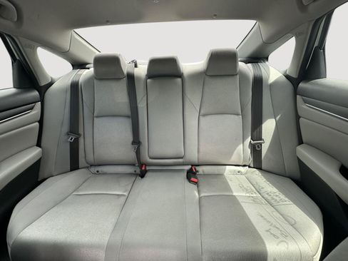 Used 2019 Honda Accord LX image 12