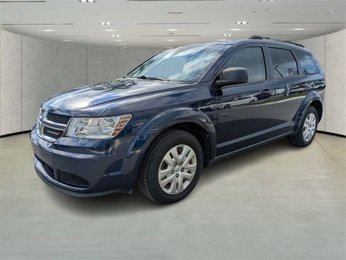 Used 2018 Dodge Journey SE image 7