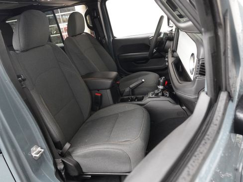 Used 2024 Jeep Wrangler Sahara image 26