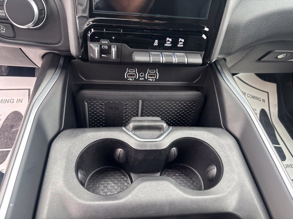 Used 2026 RAM 1500 Big Horn AWD/4WD image 19