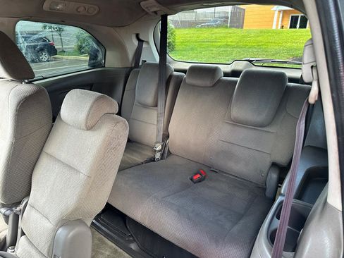 Used 2015 Honda Odyssey EX image 17