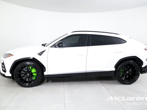 Used 2019 Lamborghini Urus AWD/4WD image 5