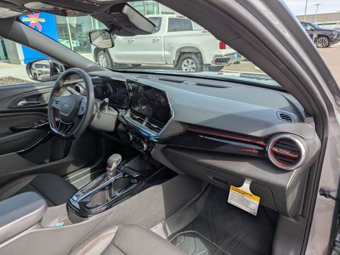 New 2026 Chevrolet Trax RS w/ Driver Confidence Package image 37