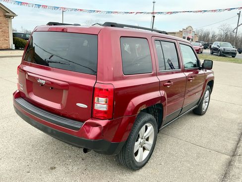 Used 2014 Jeep Patriot Latitude image 5