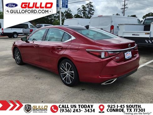 Used 2023 Lexus ES 350 w/ Premium Package image 5
