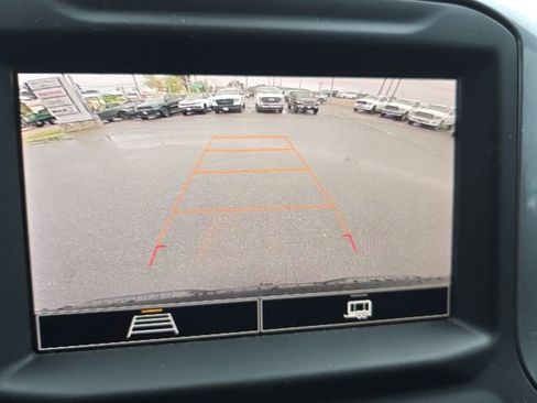 Used 2022 Chevrolet Silverado 1500 Custom Trail Boss w/ Midnight Edition AWD/4WD image 3