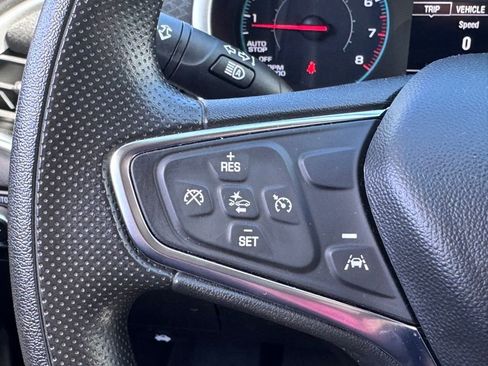 Used 2025 Chevrolet Malibu LS image 16