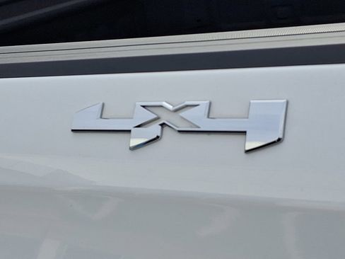 Certified 2023 GMC Sierra 1500 SLE image 31