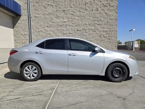 Used 2014 Toyota Corolla LE image 5