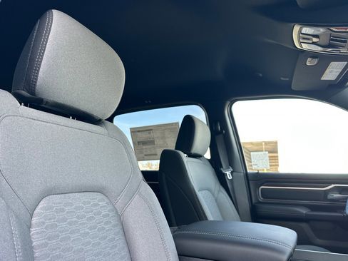 New 2026 RAM 1500 4x4 Crew Cab image 15