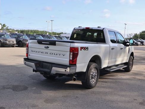 Used 2021 Ford F250 XLT w/ XLT Premium Package AWD/4WD image 6