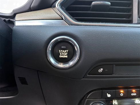 Used 2019 MAZDA CX-5 Signature image 18