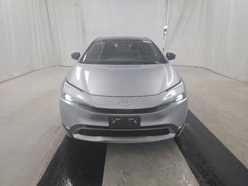 Used 2024 Toyota Prius Prime Premium w/ Advanced Technology Package FWD image 8