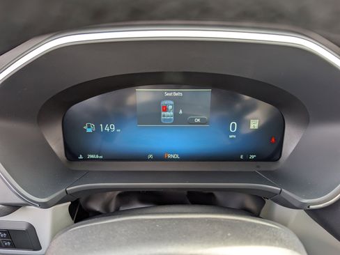 Used 2025 Ford Escape Platinum w/ Premium Technology Package image 31