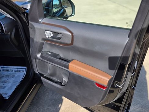 Used 2025 Ford Bronco Sport Outer Banks w/ Outer Banks Tech Package+ image 15