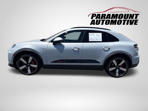 Used 2025 Porsche Macan 4S Electric AWD/4WD image 4