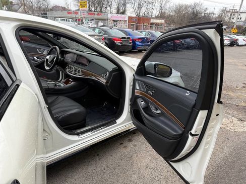 Used 2015 Mercedes-Benz S 550 Sedan image 16