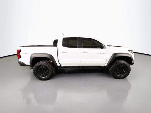 Used 2024 Chevrolet Colorado ZR2 w/ ZR2 Bison Edition image 8
