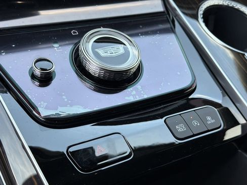 New 2026 Cadillac Escalade Luxury AWD/4WD image 28