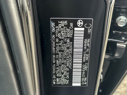 New 2026 Toyota Prius Plug-In Hybrid FWD image 26