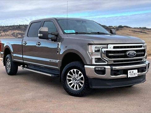 Used 2020 Ford F350 Lariat w/ Lariat Ultimate Package image 3