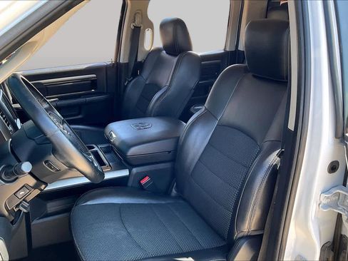 Used 2014 RAM 1500 Sport RWD image 9