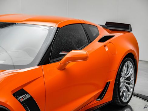 Used 2019 Chevrolet Corvette Z06 RWD image 34