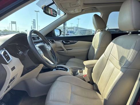 Used 2016 Nissan Rogue SL w/ SL Premium Package AWD/4WD image 12