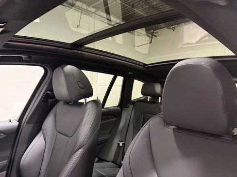 Used 2019 BMW X3 xDrive30i w/ Convenience Package image 16